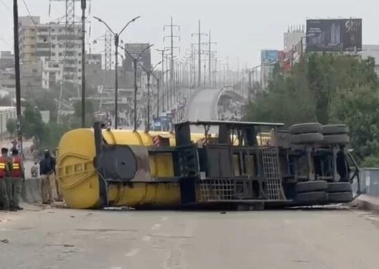 Karachi's Baloch Colony Flyover opened for traffic as oil tanker removed after 14 hours