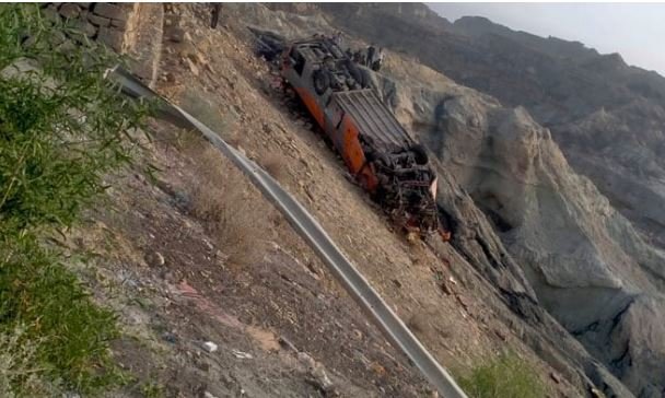 11 pilgrims die after bus plunges into ravine on Makran Coastal Highway