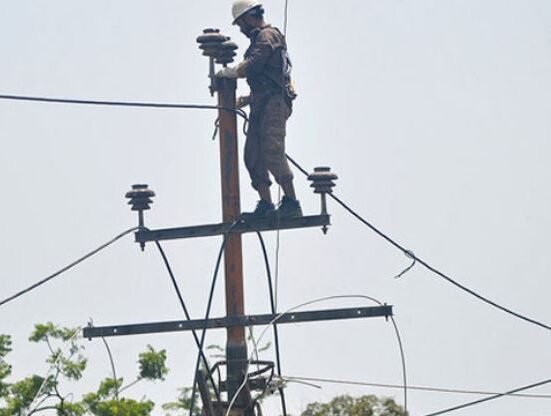 Crackdown against electricity pilfers likely to face setback